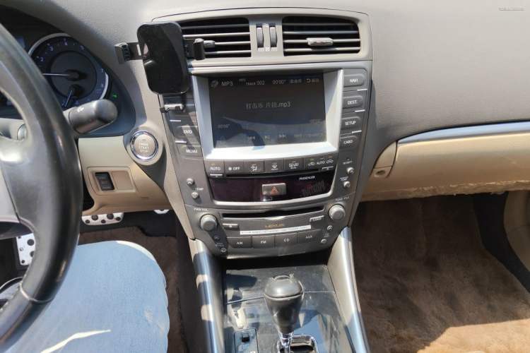 Used Lexus IS 2011 250 Elite Edition Audio And AC Panel
