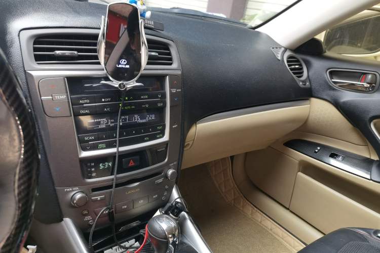Used Lexus IS 2011 250 Sport Edition Audio And AC Panel