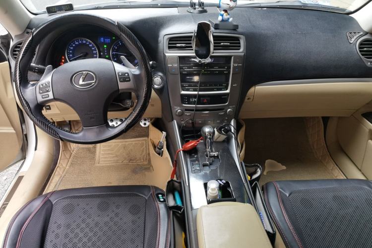 Used Lexus IS 2011 250 Sport Edition Center Console