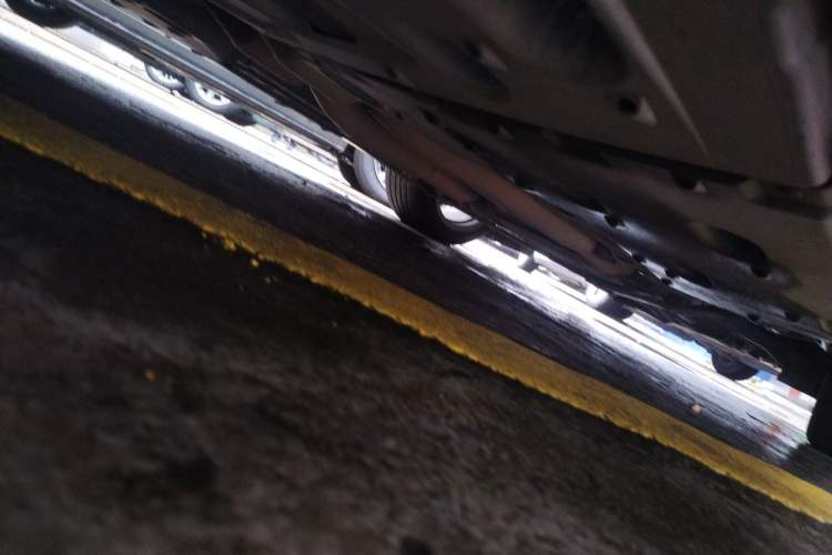 Used Lexus IS 2011 250C Chassis Front Right
