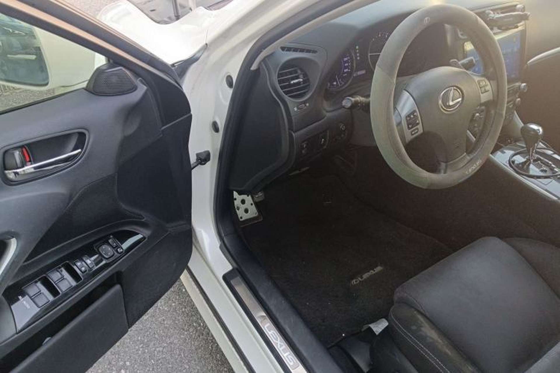 Used Lexus IS 2011 250 Sport Edition Driver Seat