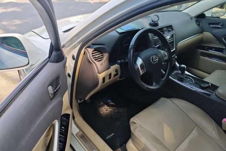 Used Lexus IS 2011 250 Sport Edition Driver Seat