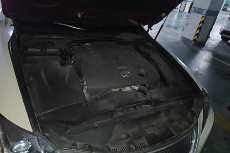 Used Lexus IS 2011 250 Sport Edition Engine Bay