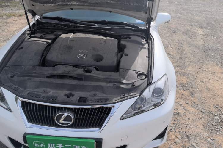 Used Lexus IS 2011 250 Sport Edition Engine Bay Left