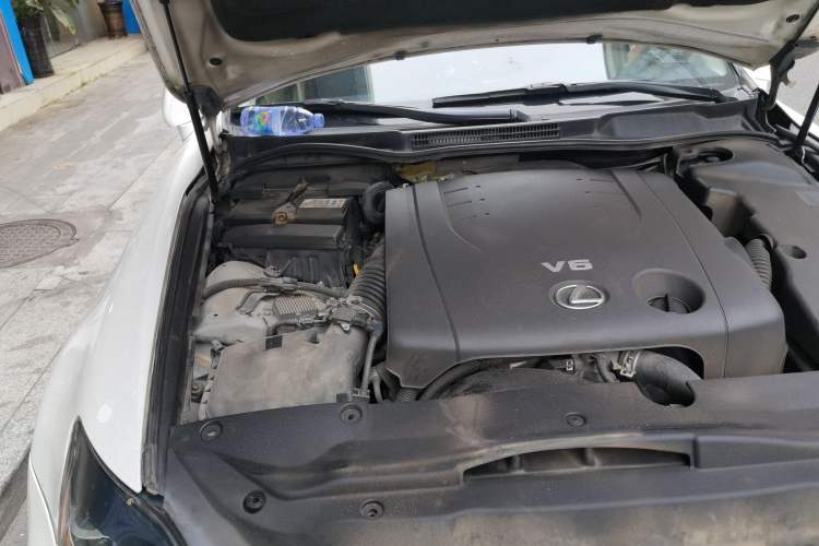 Used Lexus IS 2011 250 Sport Edition Engine Bay Right