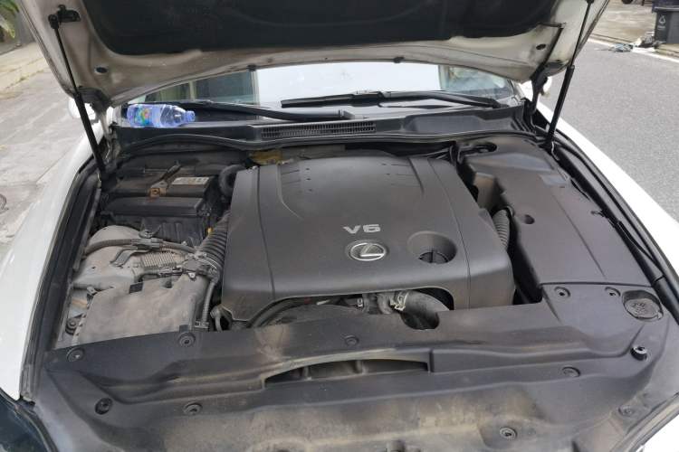 Used Lexus IS 2011 250 Sport Edition Engine Bay