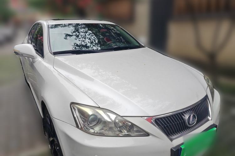 Used Lexus IS 2011 250 Sport Edition Front Right 45 Deg