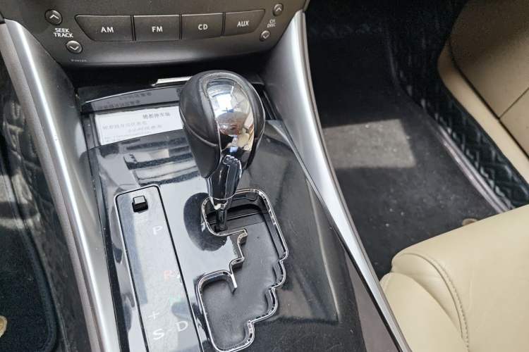 Used Lexus IS 2011 250 Sport Edition Gear Lever