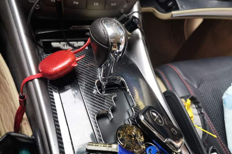 Used Lexus IS 2011 250 Sport Edition Gear Lever