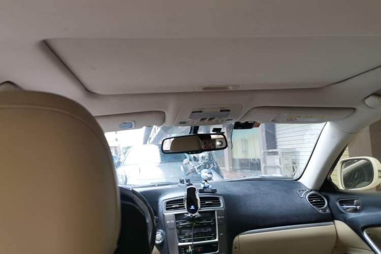 Used Lexus IS 2011 250 Sport Edition Headliner