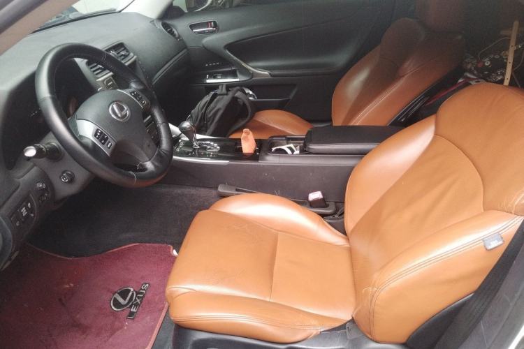 Used Lexus IS 2011 250C Left Front Seat