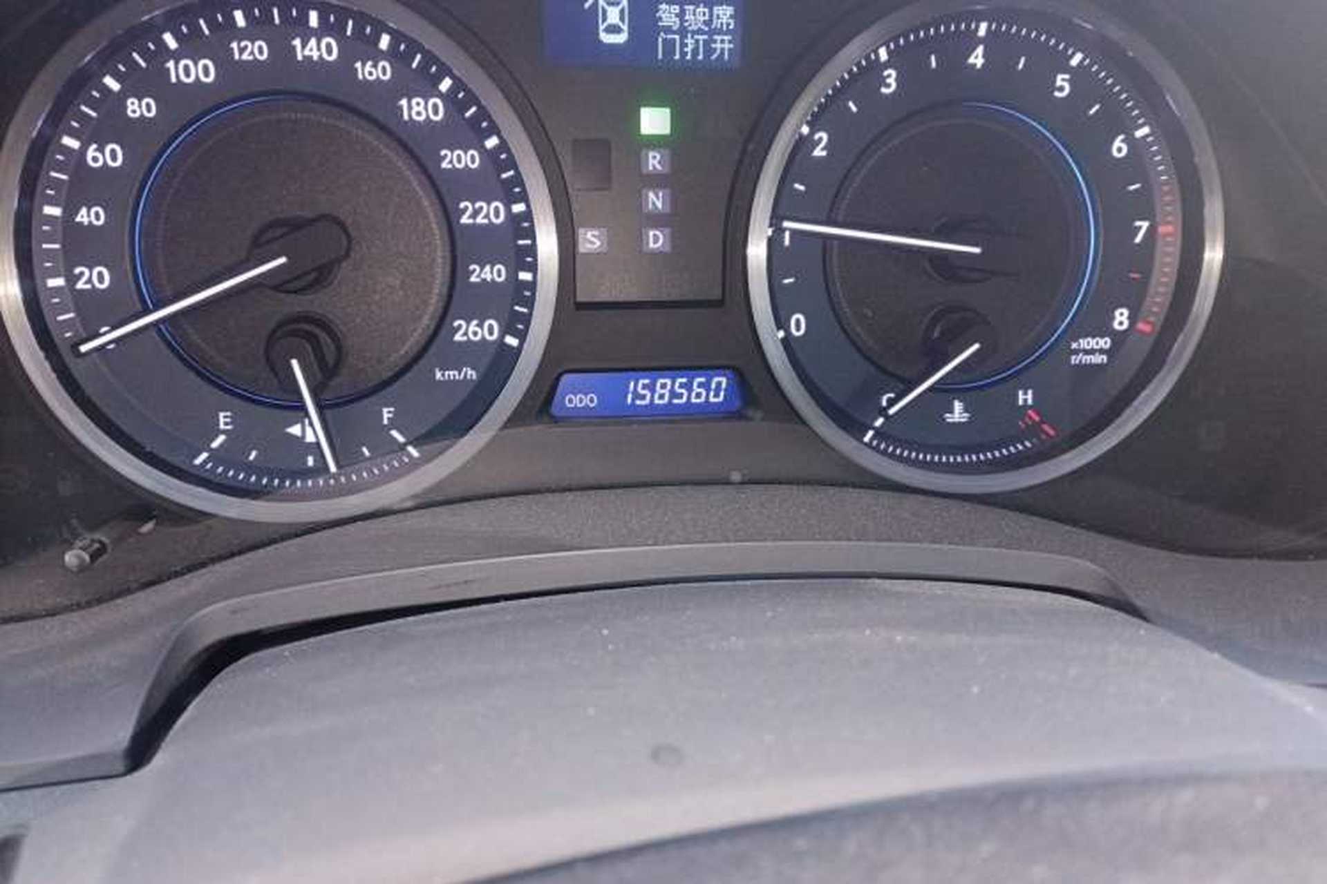 Used Lexus IS 2011 250 Sport Edition Odometer Close Up