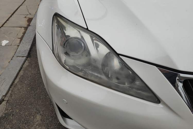 Used Lexus IS 2011 250 Sport Edition Right Front Headlight