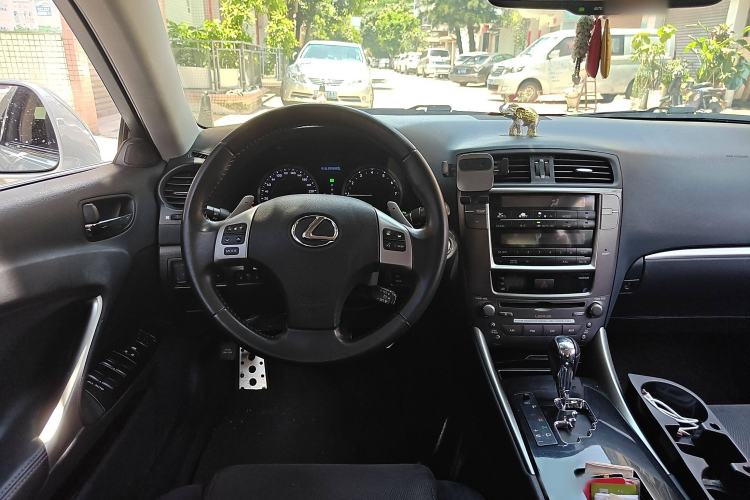 Used Lexus IS 2011 250 Sport Edition Steering Wheel