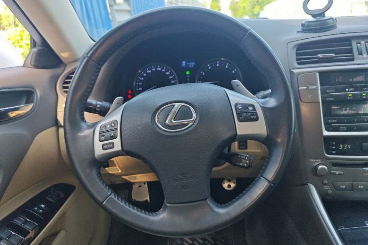 Used Lexus IS 2011 250 Sport Edition Steering Wheel