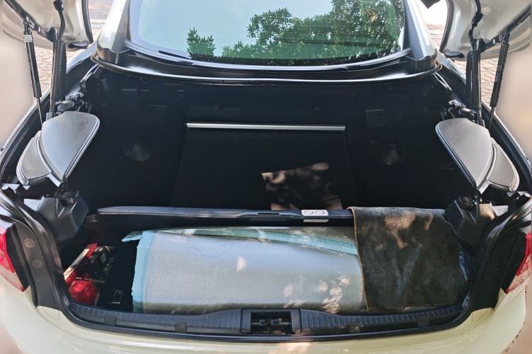 Used Lexus IS 2011 250C Trunk