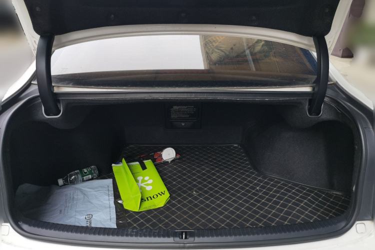 Used Lexus IS 2011 250 Sport Edition Trunk