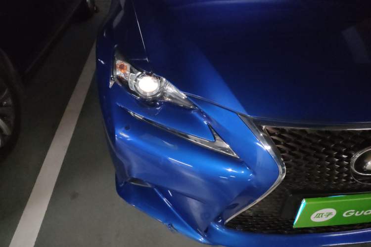 Used Lexus IS 2013 250 F SPORT Right Front Headlight