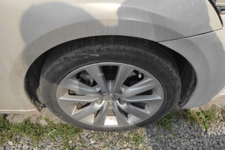 Used Lexus IS 2013 250 Leading Edition Right Front Wheel Hub