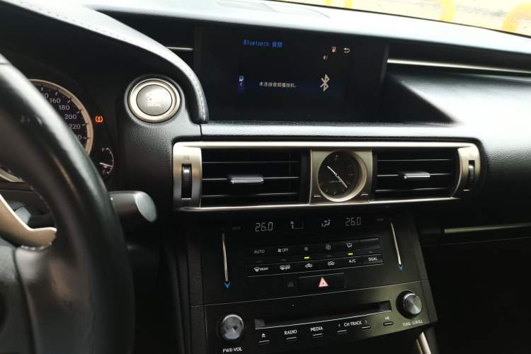 Used Lexus IS 2013 250 Leading Edition Audio And AC Panel