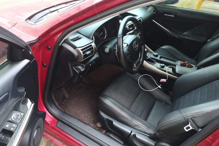 Used Lexus IS 2013 250 Leading Edition Driver Seat