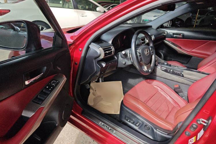Used Lexus IS 2013 250 F SPORT Driver Seat