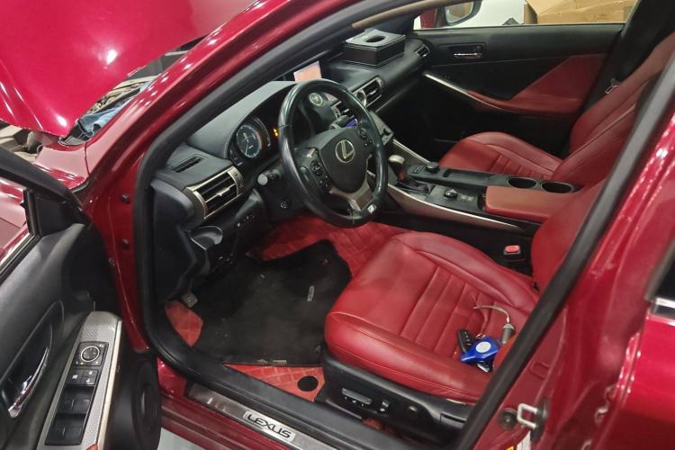 Used Lexus IS 2013 250 F SPORT Driver Seat