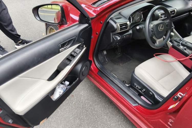 Used Lexus IS 2013 250 FENGSHANG Edition Driver Seat