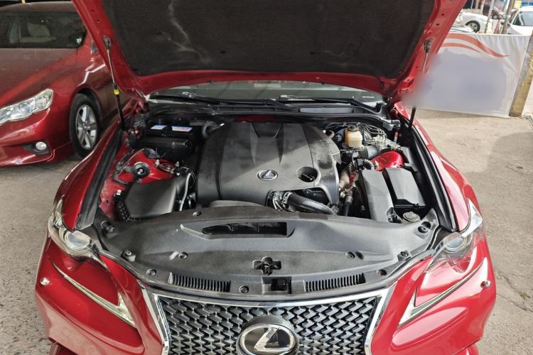Used Lexus IS 2013 250 F SPORT Engine Bay