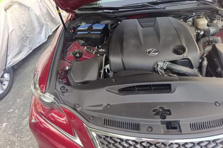 Used Lexus IS 2013 250 F SPORT Engine Bay Right