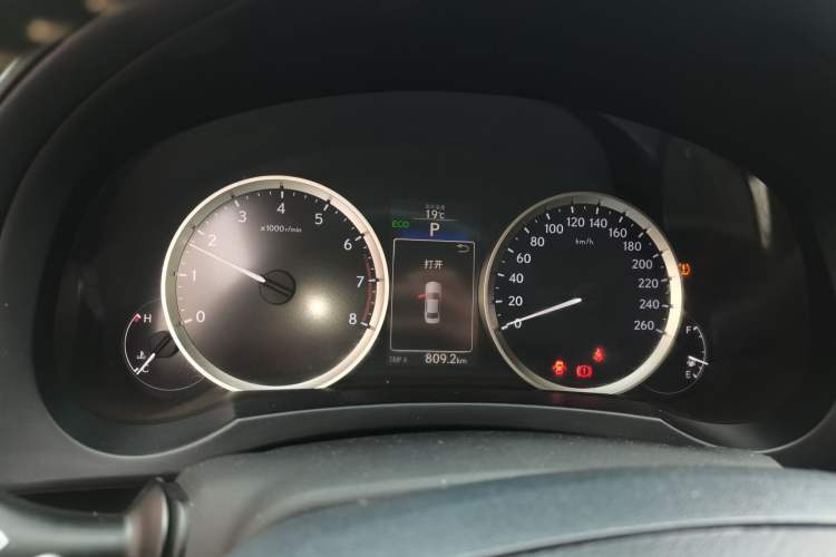 Used Lexus IS 2013 250 Leading Edition Instrument Cluster