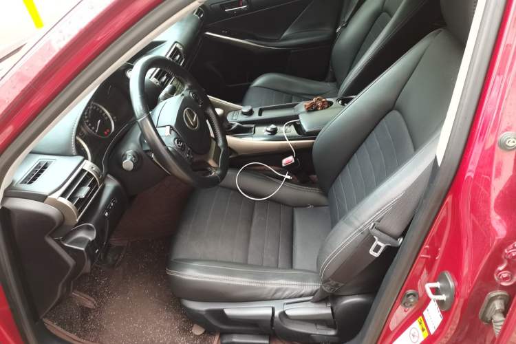 Used Lexus IS 2013 250 Leading Edition Left Front Seat