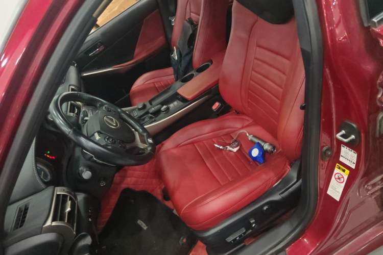 Used Lexus IS 2013 250 F SPORT Left Front Seat