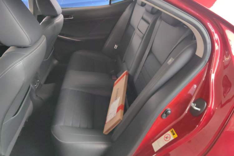 Used Lexus IS 2013 250 Leading Edition Left Rear Seat