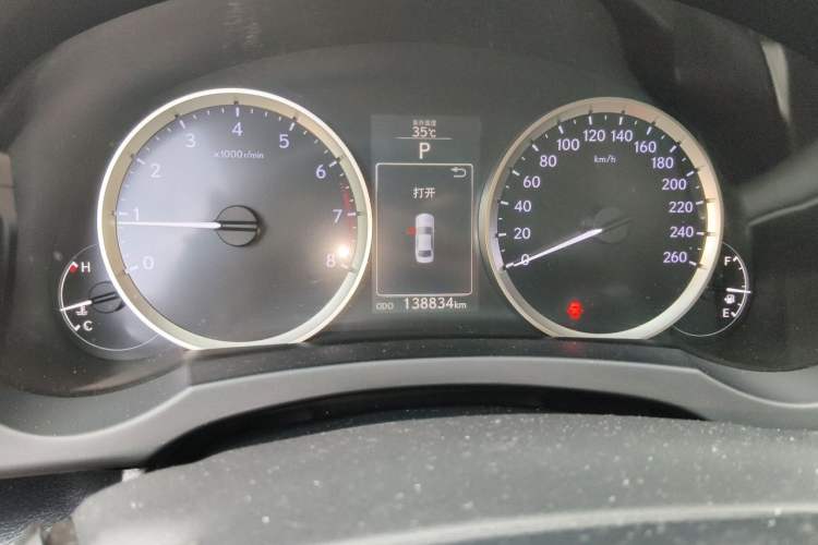 Used Lexus IS 2013 250 FENGSHANG Edition Odometer Close Up