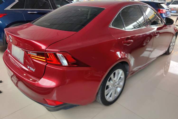 Used Lexus IS 2013 250 Leading Edition Rear Right 45 Deg