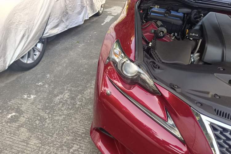 Used Lexus IS 2013 250 F SPORT Right Front Headlight