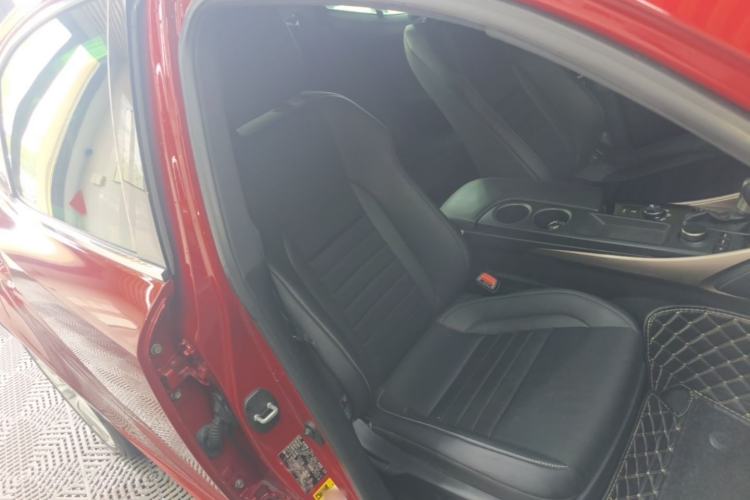 Used Lexus IS 2013 250 F SPORT Right Front Seat