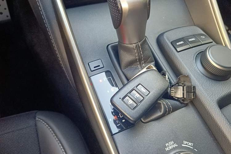 Used Lexus IS 2013 250 F SPORT Vehicle Key