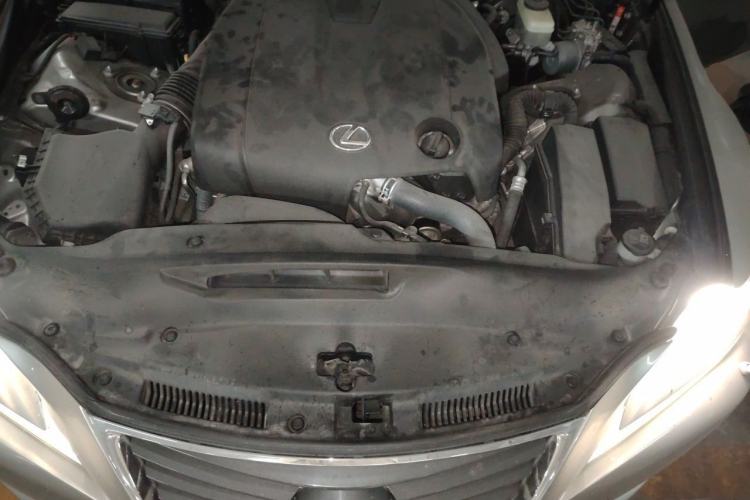 Used Lexus IS 2013 250 Leading Edition Engine Bay