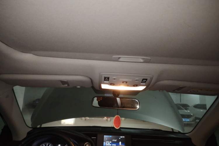 Used Lexus IS 2013 250 Leading Edition Headliner