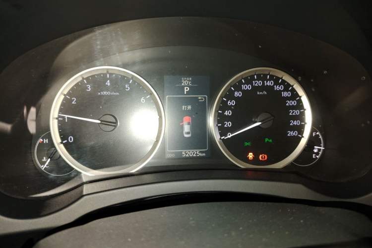 Used Lexus IS 2013 250 Leading Edition Instrument Cluster
