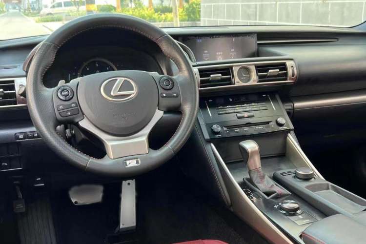 Used Lexus IS 2013 250 F SPORT Interior 1