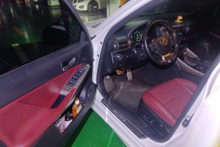 Used Lexus IS 2013 250 F SPORT Driver Seat