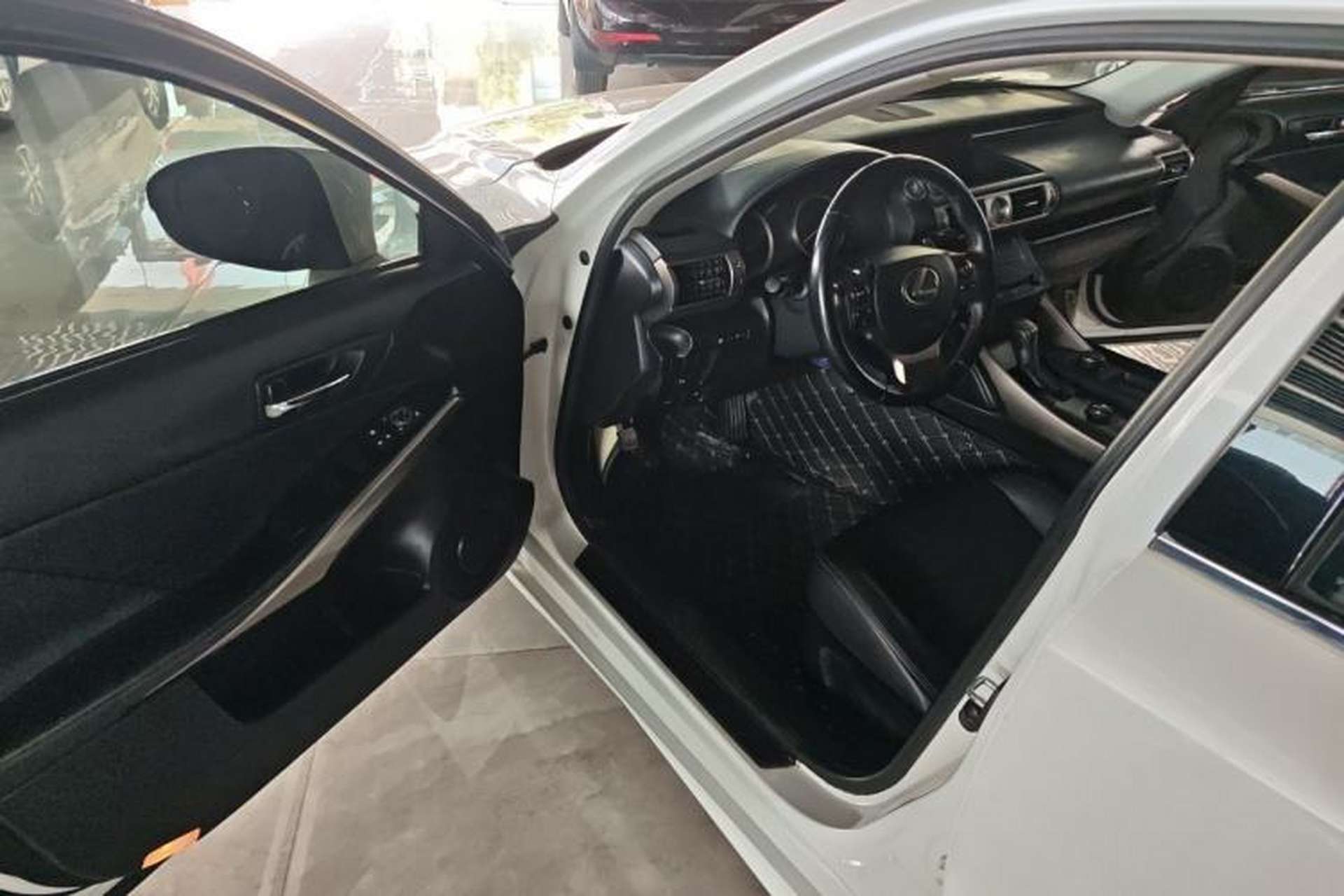Used Lexus IS 2013 250 Leading Edition Driver Seat