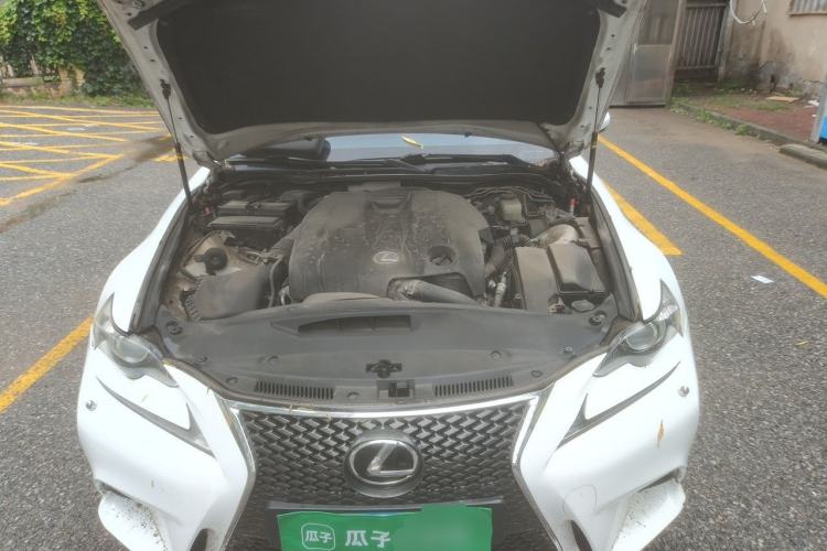 Used Lexus IS 2013 250 F SPORT Engine Bay