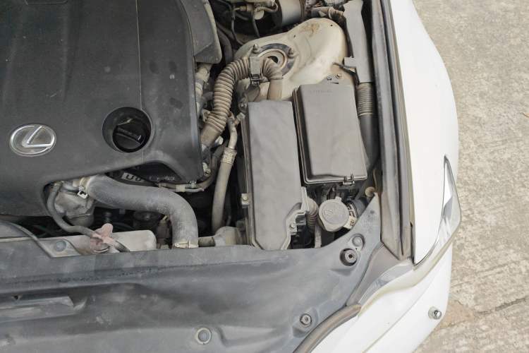 Used Lexus IS 2013 250 F SPORT Engine Bay Left