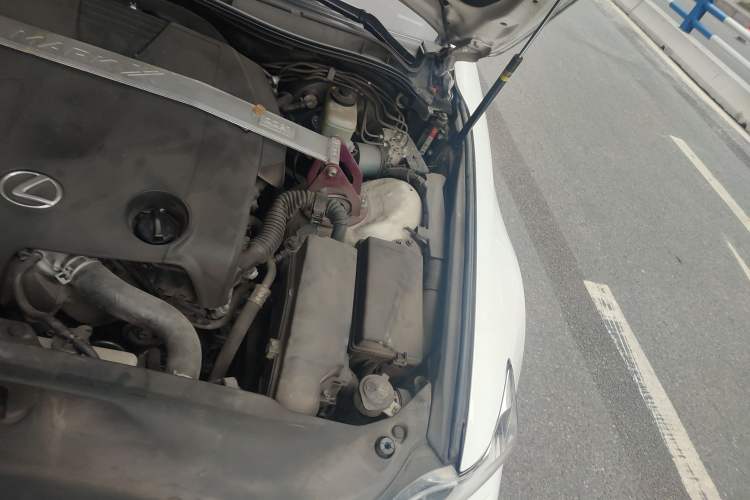 Used Lexus IS 2013 250 F SPORT Engine Bay Left