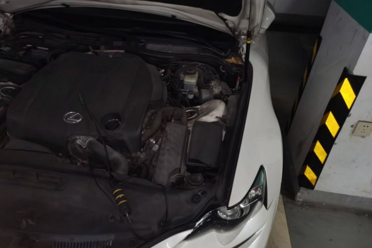 Used Lexus IS 2013 250 Leading Edition Engine Bay Left