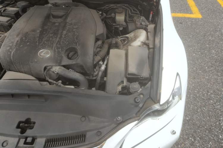Used Lexus IS 2013 250 F SPORT Engine Bay Left